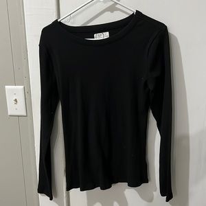 Maurices black rubbed long sleeve t-shirt